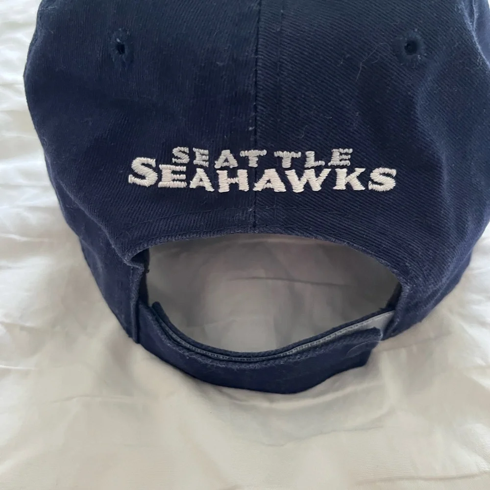 🏈 Seattle Seahawks Women-Sized New Era Cap — Super Bowl Champs!